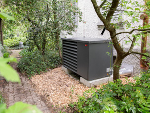 Hybride Heiztechnik für historische Villa